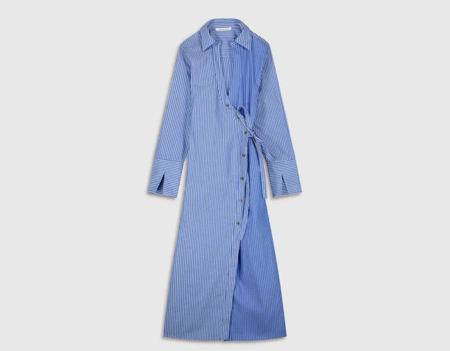 Packshot piqué : robe chemise rayée bleue