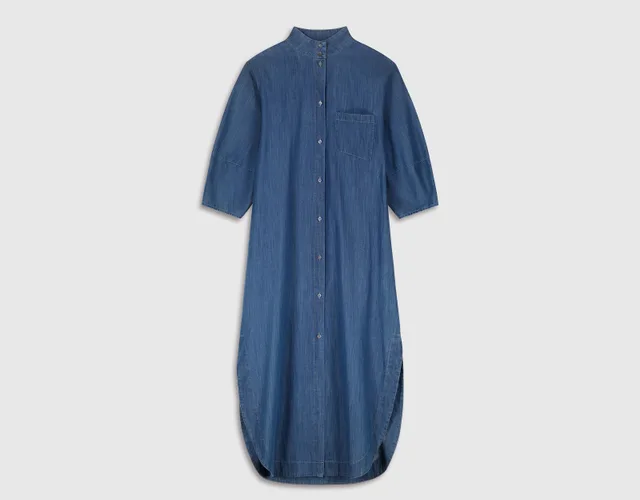 Packshot piqué : robe chemise en jean